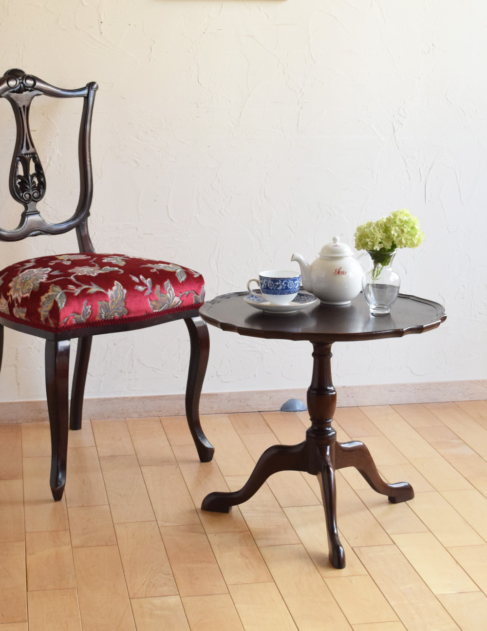 英国のアンティーク家具、天板の縁どりがキレイなティーテーブル（オケージョナルテーブル） (q-646-f)