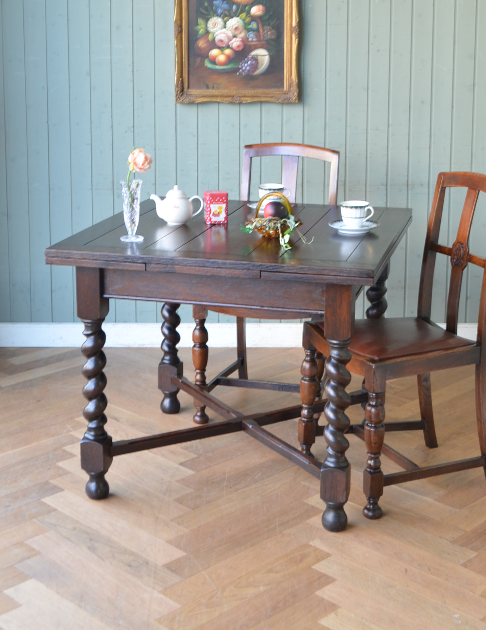 イギリスのアンティーク家具、ツイストラインが美しいドローリーフテーブル（ダイニングテーブル） (q-696-f)