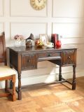 イギリスのおしゃれなアンティークデスク、リモートワークに最適な大人の書斎机