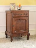 フランスのおしゃれなサイドキャビネット、彫りの美しいアンティークのナイトテーブル
