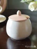 イギリスのアンティーク食器、プール・ポタリーのTwintone（Peach Bloom & Seagull）のシュガーポット