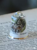 イギリスのアンティーク雑貨、キラっと輝くリトルチャペルのシンブル（LITTLE CHAPEL GUERNSEY）