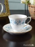 Colclough （コルクラフ）のおしゃれな食器、ブルーのお花が美しいアンティークカップ＆ソーサー