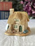 英国Lilliput Lane（リリパットレーン）の可愛いお家、ボートがあるリリパットレーン