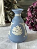 イギリスから届いたアンティークのジャスパーウェア、Wedgwoodの花瓶（フラワーベース）