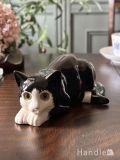英国アンティ―ク陶磁器、白と黒猫のフィギュリン