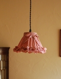 コントワール・ドゥ・ファミーユ　リボン付きフリルのペンダントライト（布シェード）