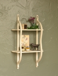 壁に付けて使うアンティーク家具、小さなウォールシェルフ（ホワイト）
