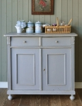1920年代のアンティーク キャビネット