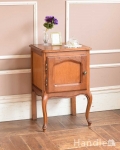 ナイトテーブルにおススメ、フランスから届いた小さなアンティーク家具