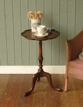アンティーク  トライポット テーブル