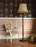アンティークの間接照明、英国デザインのフロアランプ（スタンドライト）