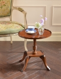 英国のアンティーク家具、4本脚のティーテーブル（オケージョナルテーブル）