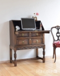英国輸入のアンティーク家具、オーク材のライティングビューロー（デスク）