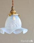 オパールセントのアンティークペンダントライト（コード・シャンデリア電球・ギャラリーA付き）
