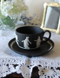 ジャスパーウェア　カップ＆ソーサーアンティークWedgwood（ブラック）