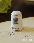 ボーンチャイナのアンティークシンブル（ＡＢＥＲＦＥＬＤＹ/あざみの花）