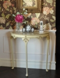 可愛いフレンチのアンティーク家具、ホワイト色のコンソールテーブル