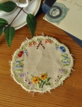 1930年代のアンティーク 刺繍マット（ひまわり　小）