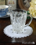 ミルクポットにピッタリなアンティークプレスドグラス（ミニピッチャー）
