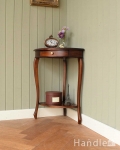 アンティーク家具屋が選んだ、引き出し付きのアンティーク風のコーナーテーブル