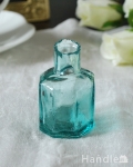 ガラスのアンティーク雑貨、濃いブルーグリーンがきれいな八角形のインクボトル 
