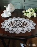 ハートマークが可愛い、フランスのアンティークドイリー
