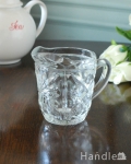 イギリスから届いたアンティークガラス雑貨、可愛いプレスドグラスのミルクピッチャー