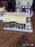 アンティ―ク　COALPORT ハウス フィギュア