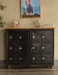 フランスからのアンティーク家具、ブラック色のメタルキャビネット