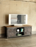 カッコいいアンティーク家具、テレビ台に使えるメタルサイドボード