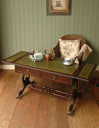 アンティーク テーブル (v-17)