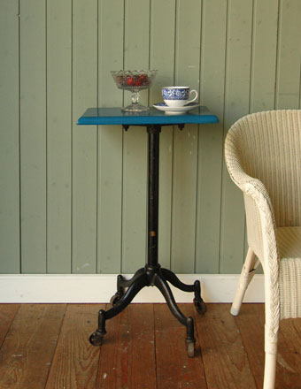 アンティーク サイド テーブル (x-261)