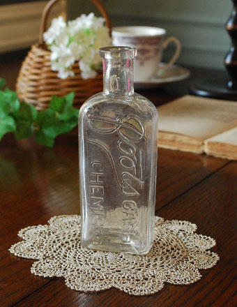 1940年代のアンティーク ボトル (x-497-z)