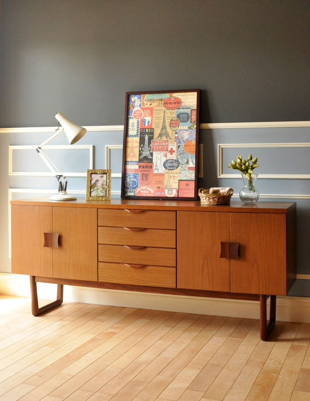 TVボードに最適なイギリスのビンテージ家具、北欧スタイルのサイドボード(x-645-f)｜アンティーク家具
