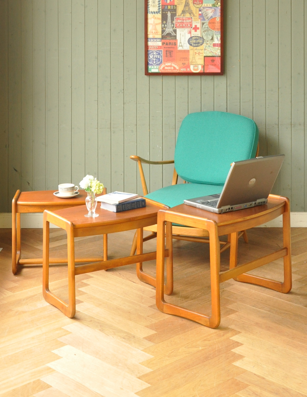 アンティークの北欧家具、カッコいいヴィンテージネストテーブル (x-752-f)