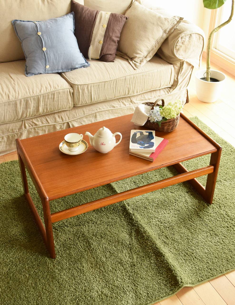 ヴィンテージの北欧家具、長方形のコーヒーテーブル (x-832-f)