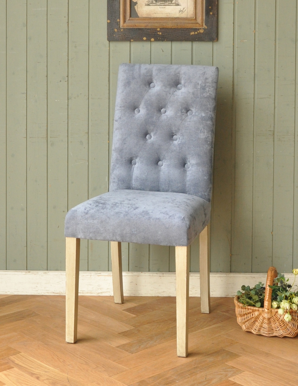 フレンチスタイルのおしゃれなダイニングチェア、アンティーク風のベイビーブルー色の椅子 (y-121-c)