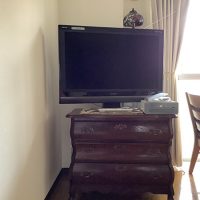 アンティークのチェスト