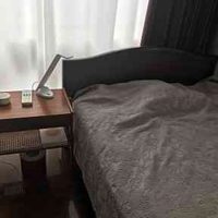 アンティークのテーブル