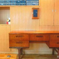 アンティークのデスク・書斎机