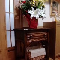 アンティークのテーブル