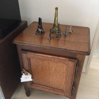 サイドボード（木扉のキャビネット）