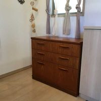 アンティークのチェスト