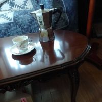コーヒーテーブル