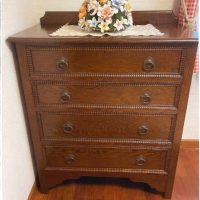 アンティークチェスト