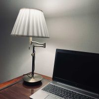 テーブルランプ