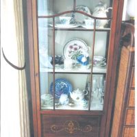 ガラスキャビネット