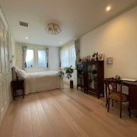 サイドチェスト