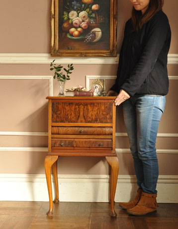 j-053-z アンティークのソーイングボックス